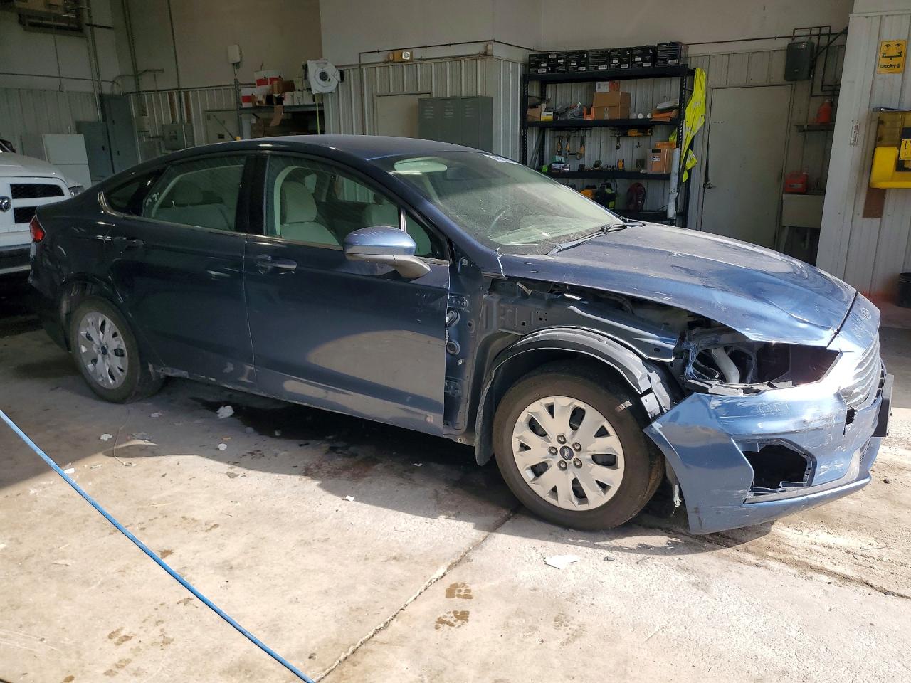 2019 FORD FUSION S — снимка 4