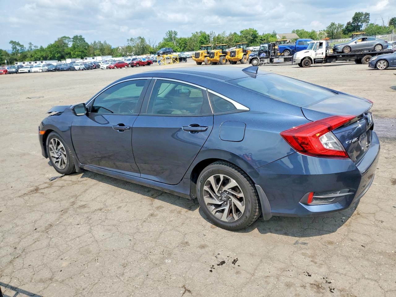 2017 HONDA CIVIC EX — снимка 2