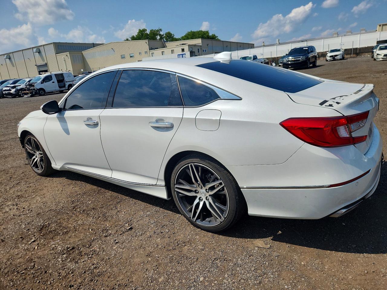 2021 HONDA ACCORD TOURING — снимка 2