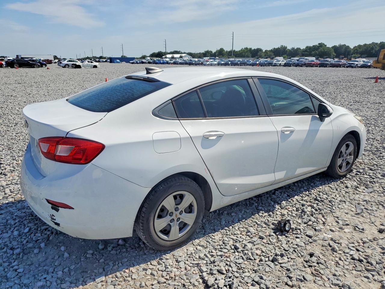 2017 CHEVROLET CRUZE LS — снимка 3