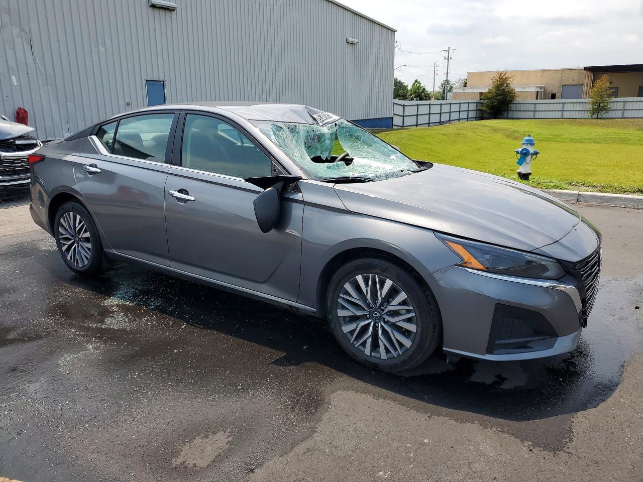 2025 NISSAN ALTIMA SV — снимка 4