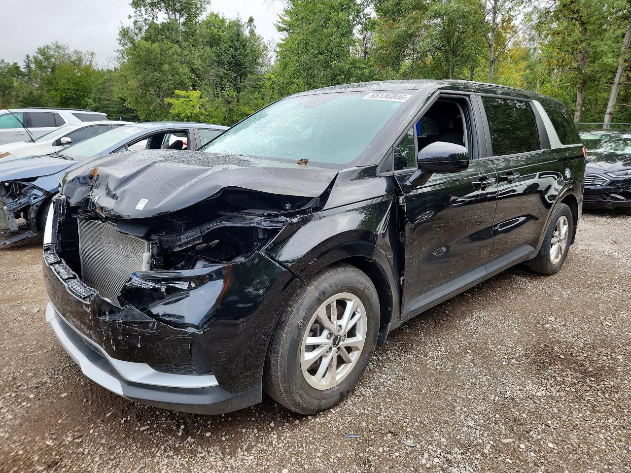2023 KIA CARNIVAL LX