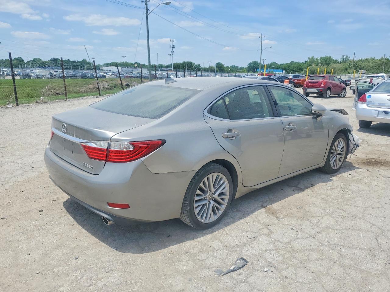 2015 LEXUS ES 350 — снимка 3