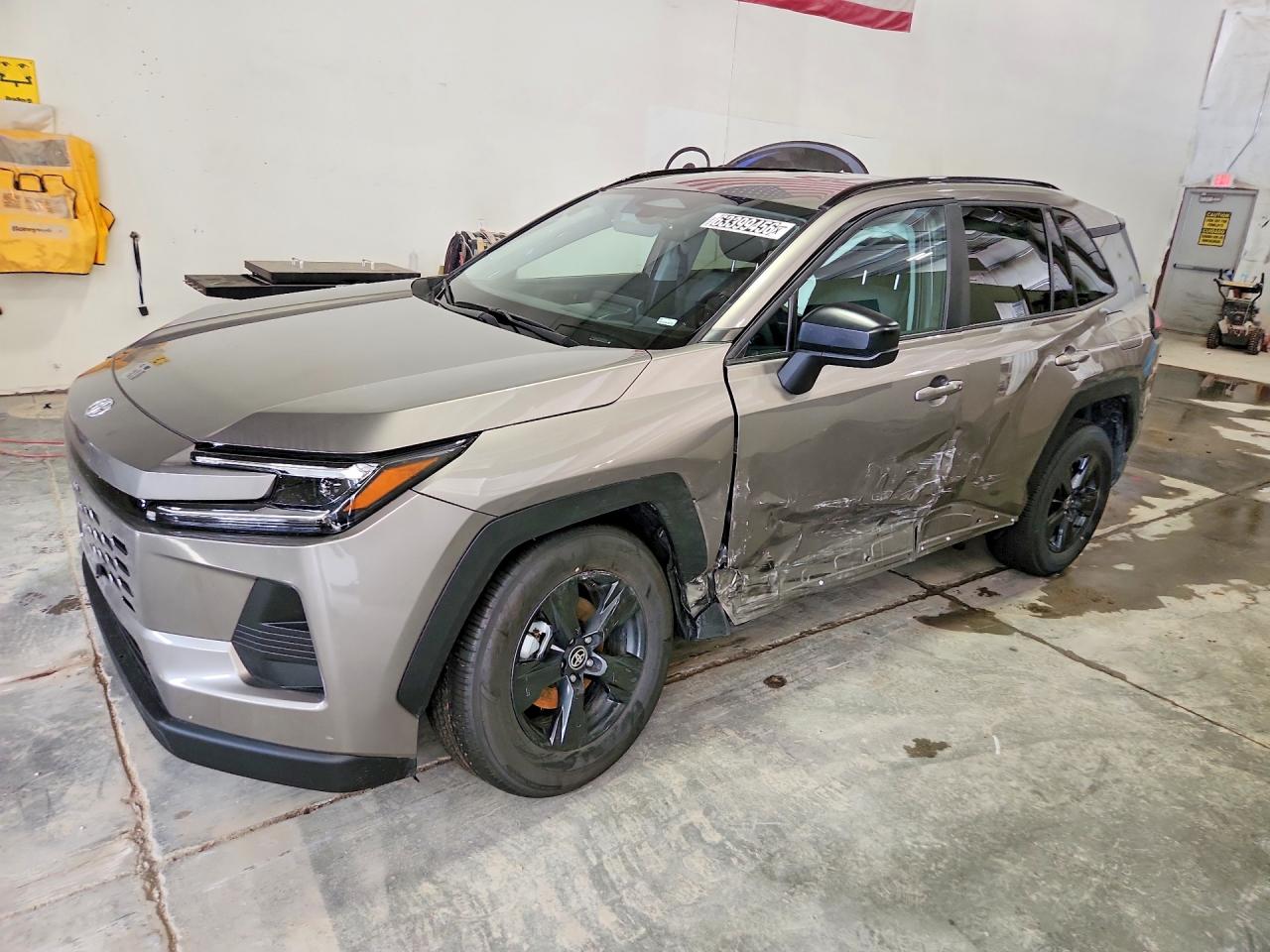 2026 TOYOTA RAV4 LE