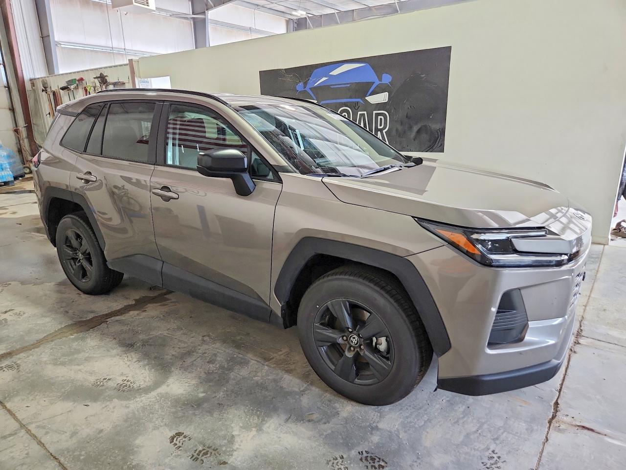 2026 TOYOTA RAV4 LE — снимка 4