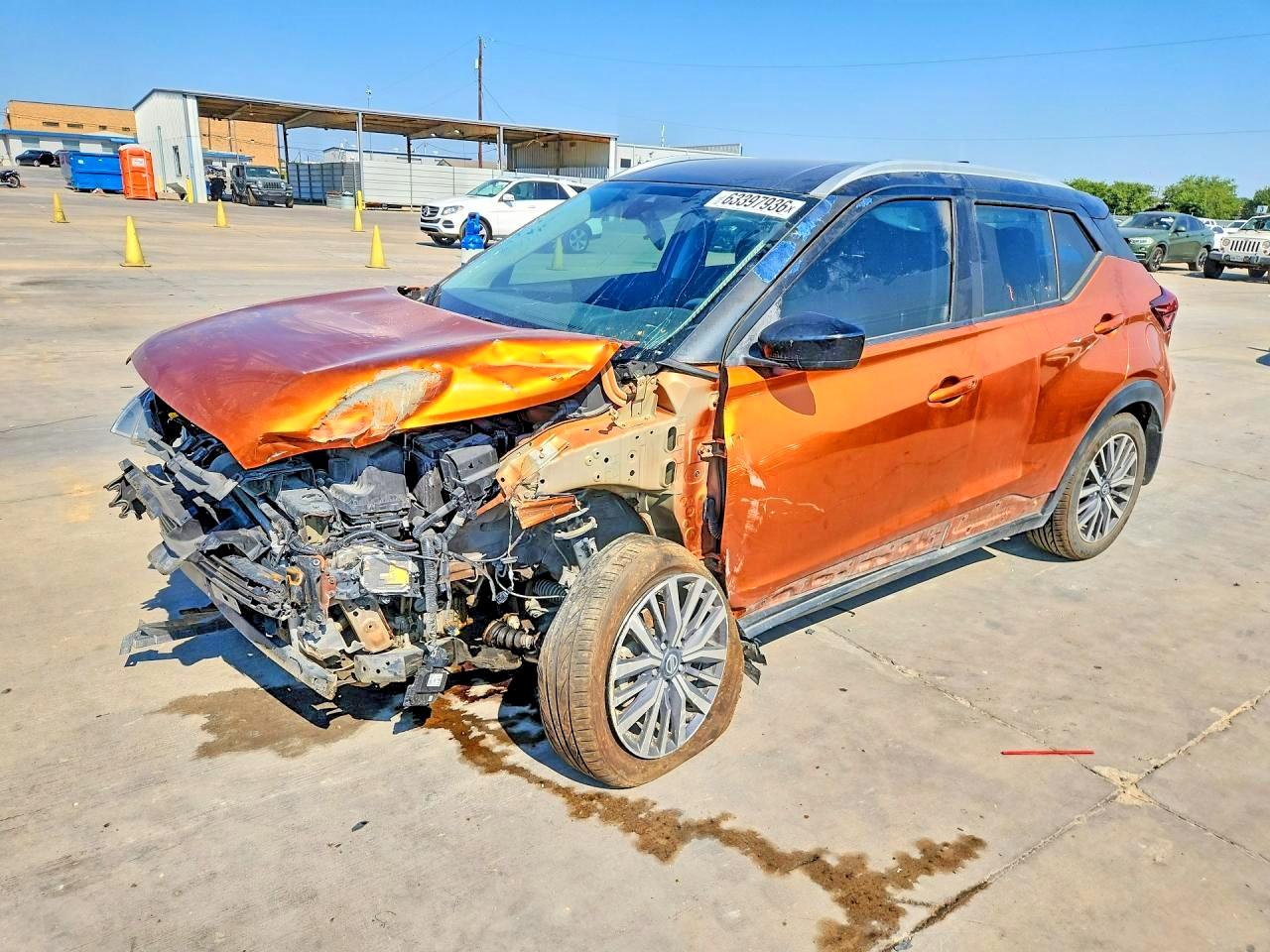 2021 NISSAN KICKS SV