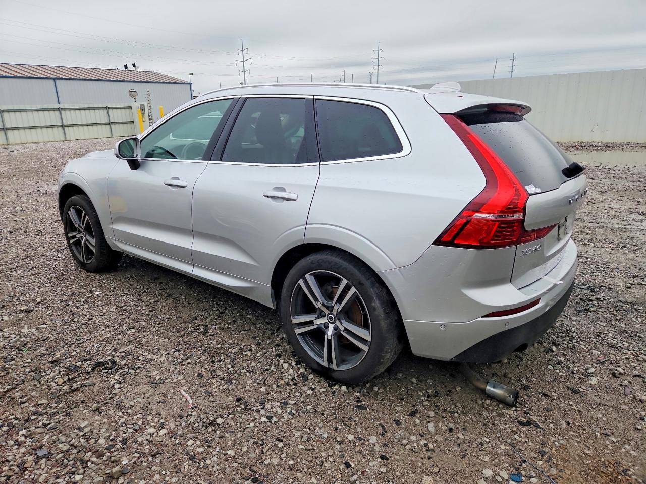 2019 VOLVO XC60 T5 — снимка 2