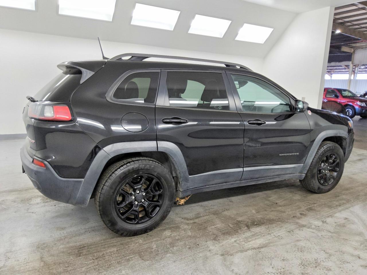 2019 JEEP CHEROKEE TRAILHAWK — снимка 3