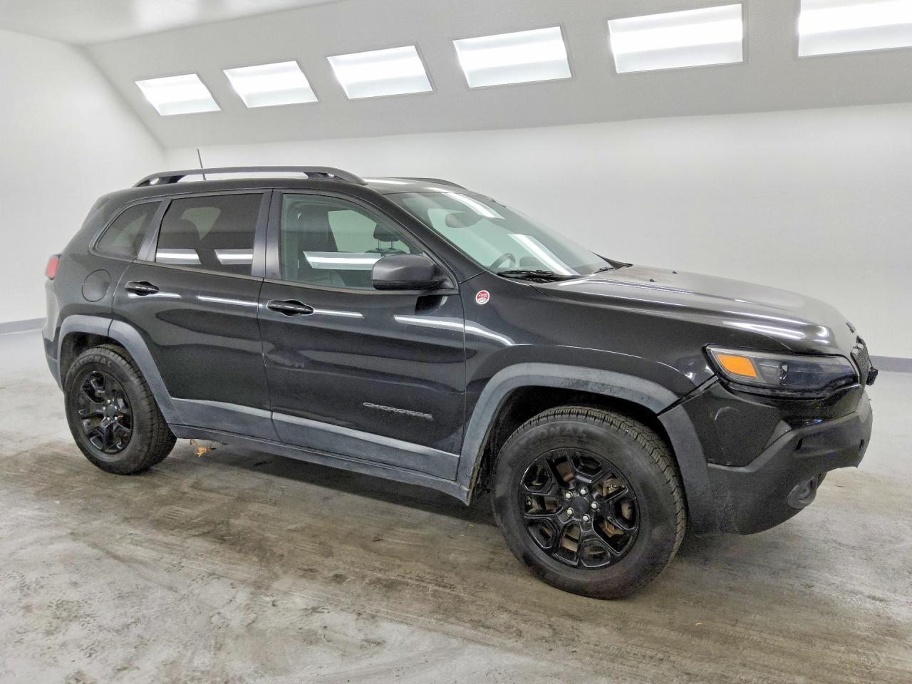 2019 JEEP CHEROKEE TRAILHAWK — снимка 4