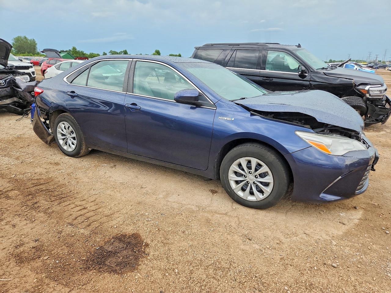 2015 TOYOTA CAMRY HYBRID LE — снимка 4