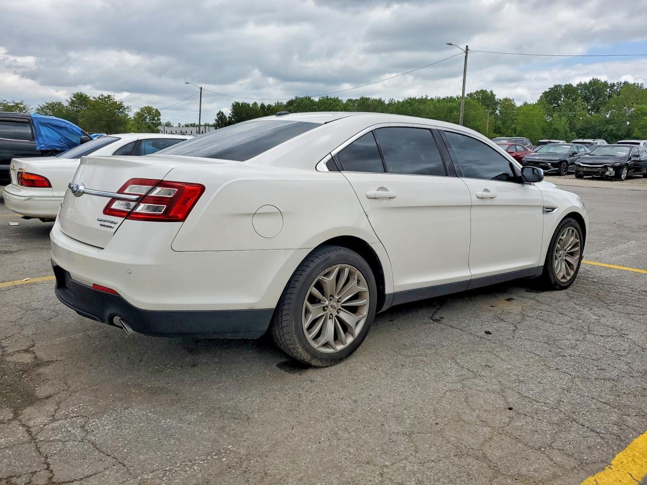 2015 FORD TAURUS LIMITED — снимка 3