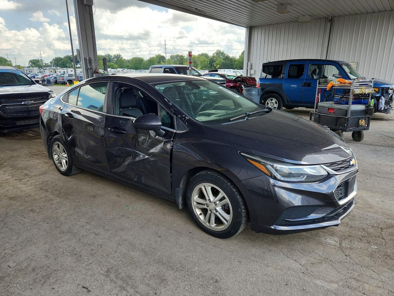 2017 CHEVROLET CRUZE LT — снимка 4