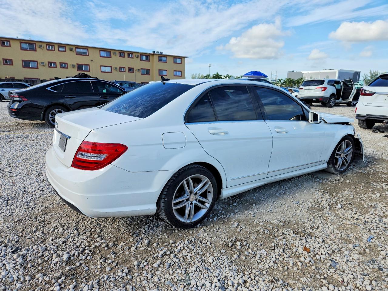 2013 MERCEDES-BENZ C 250 — снимка 3