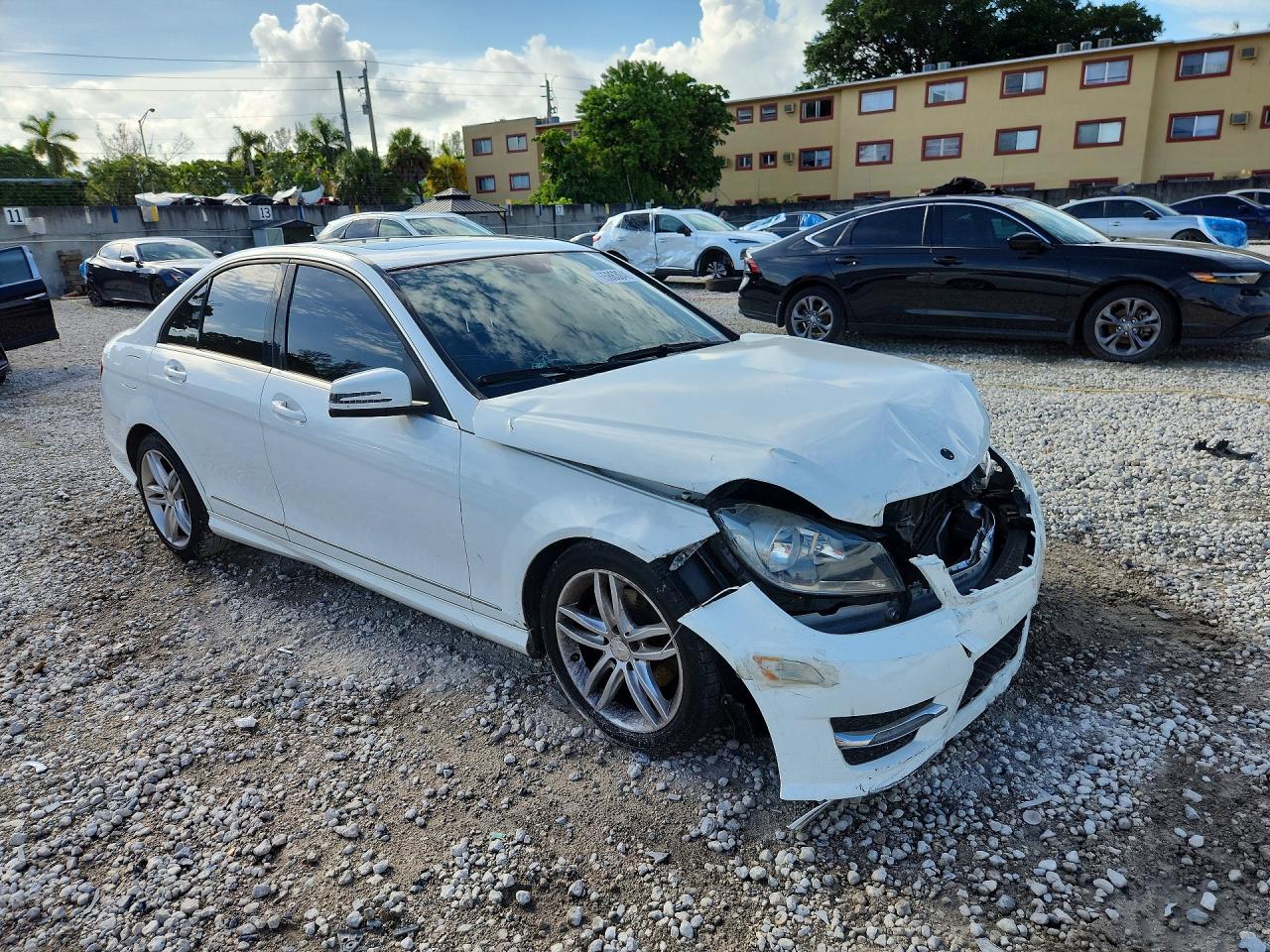 2013 MERCEDES-BENZ C 250 — снимка 4