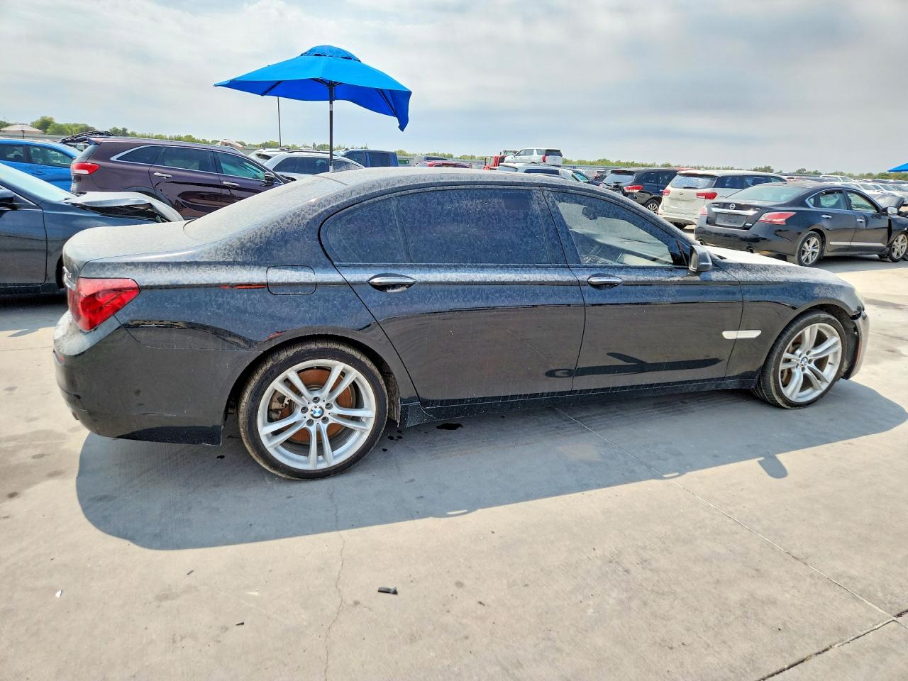 2014 BMW 750 LXI — снимка 3