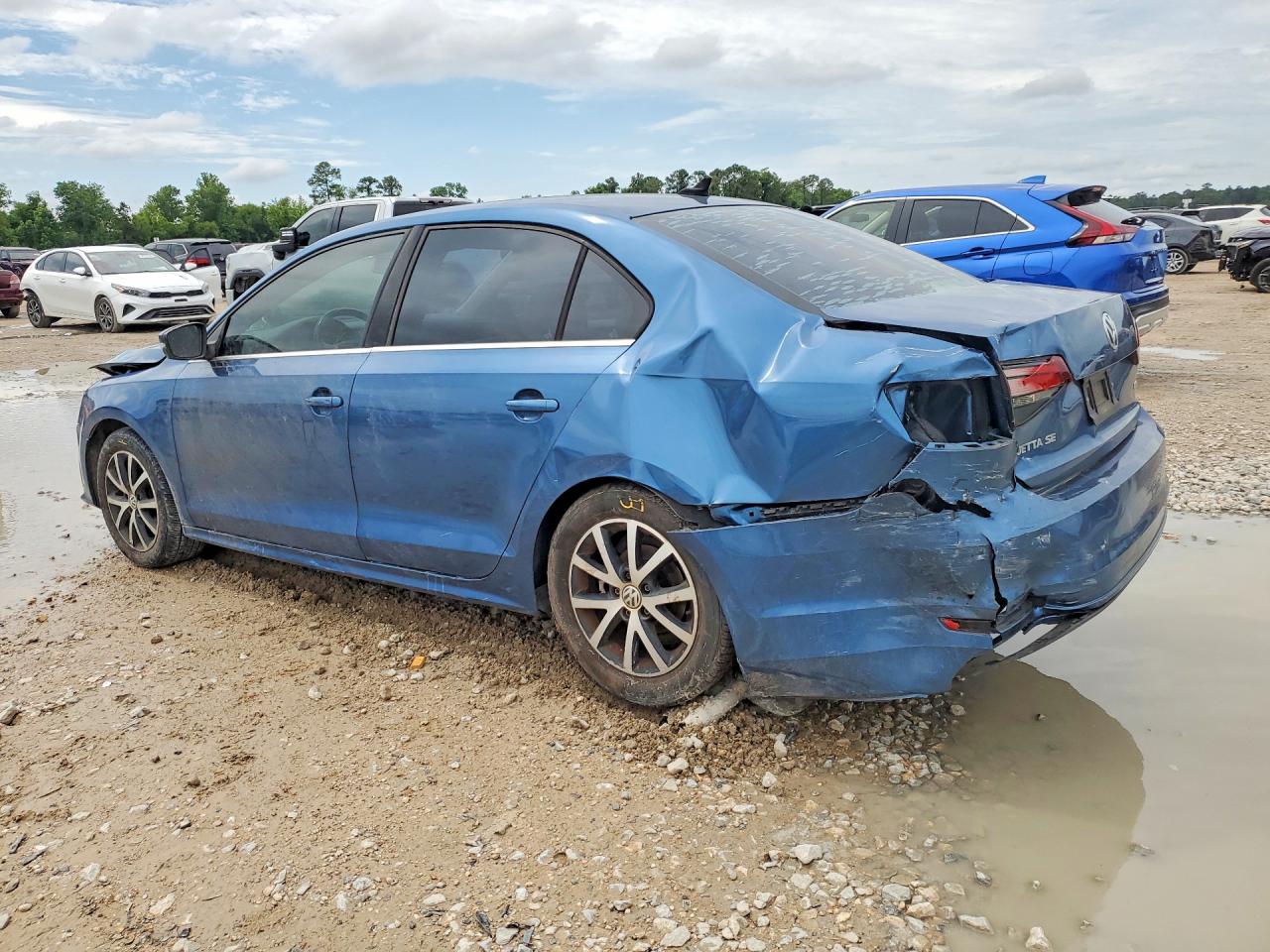 2017 VOLKSWAGEN JETTA SE — снимка 2