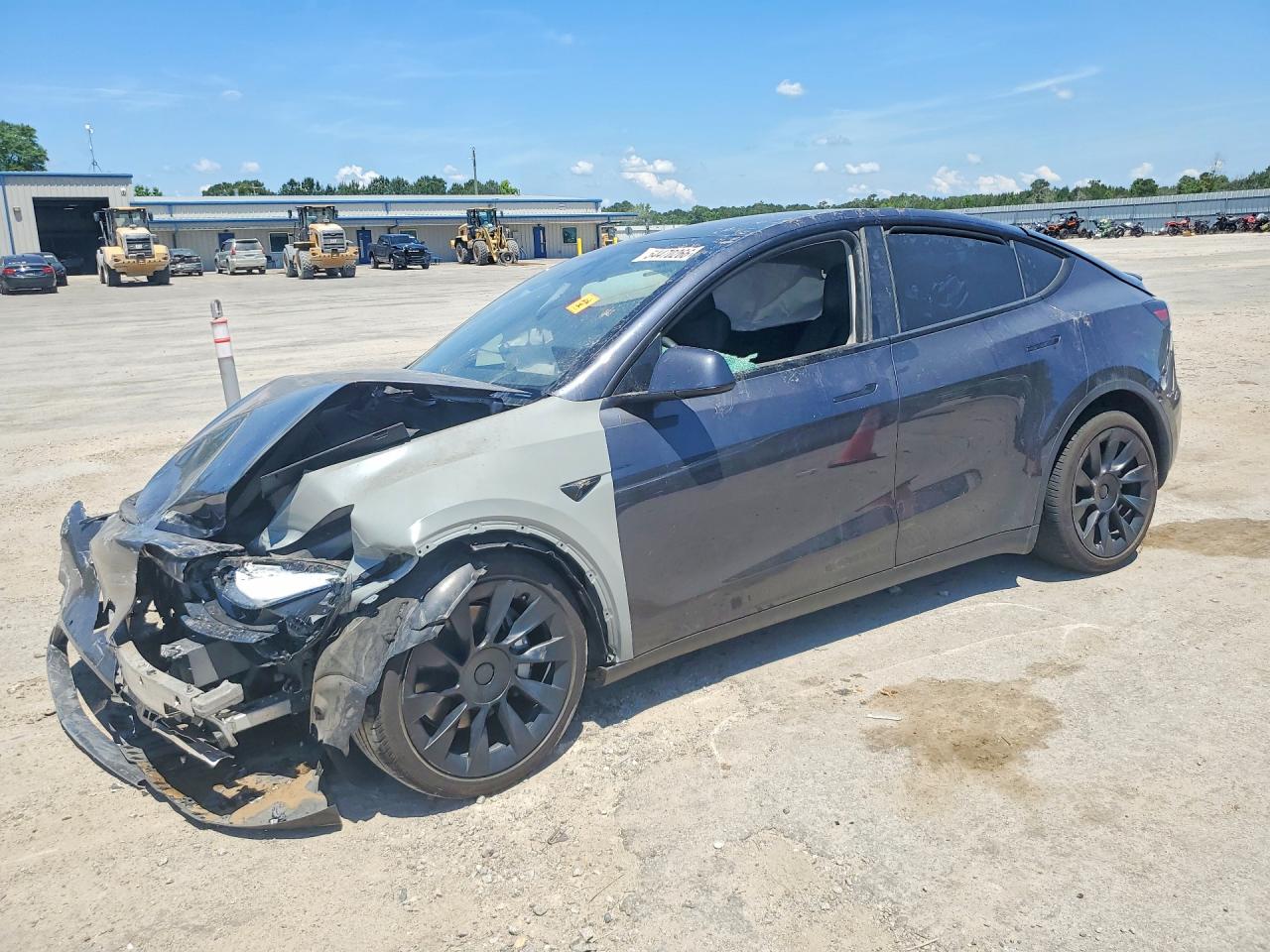 2025 TESLA MODEL Y