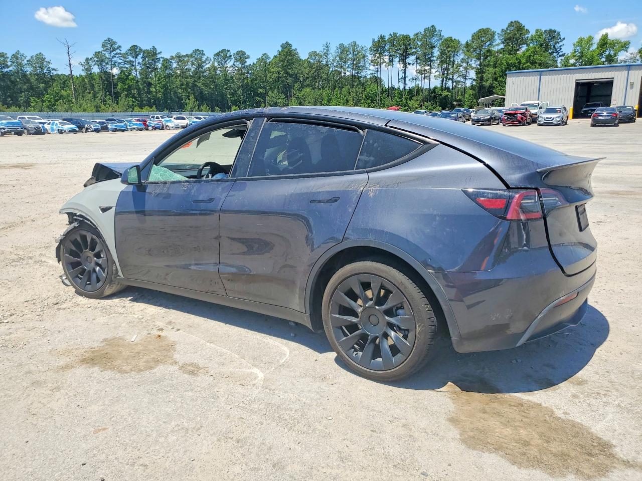 2025 TESLA MODEL Y — снимка 2