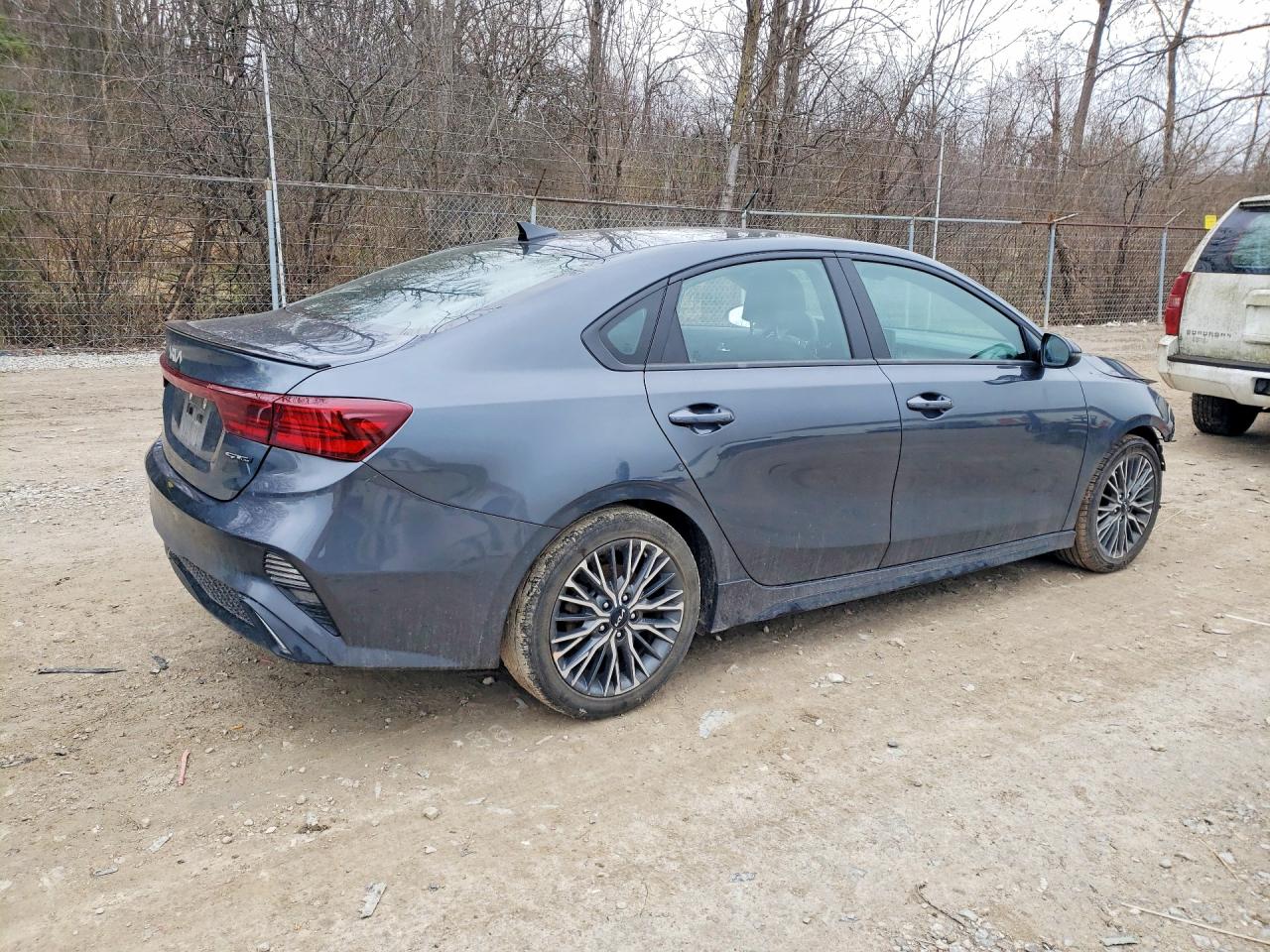 2023 KIA FORTE GT-LINE — снимка 3