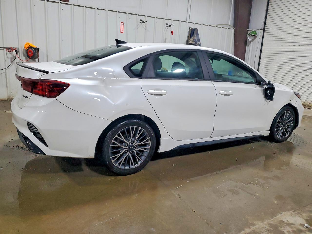 2023 KIA FORTE GT LINE — снимка 3