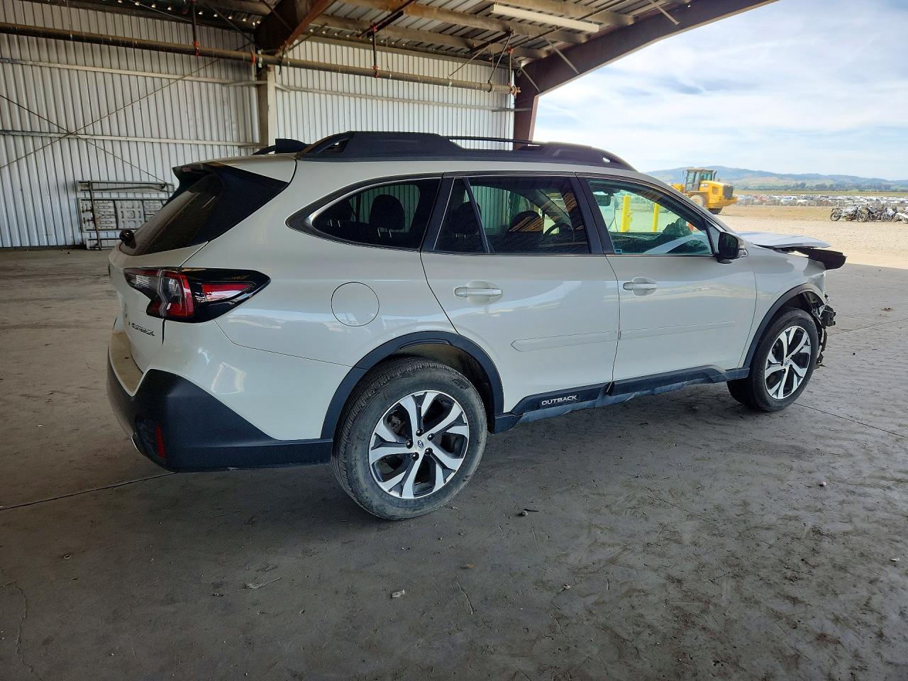 2022 SUBARU OUTBACK LIMITED — снимка 3