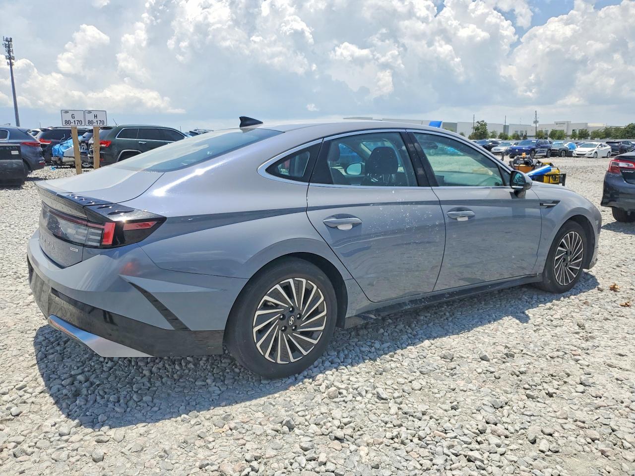 2024 HYUNDAI SONATA HYBRID SEL — снимка 3