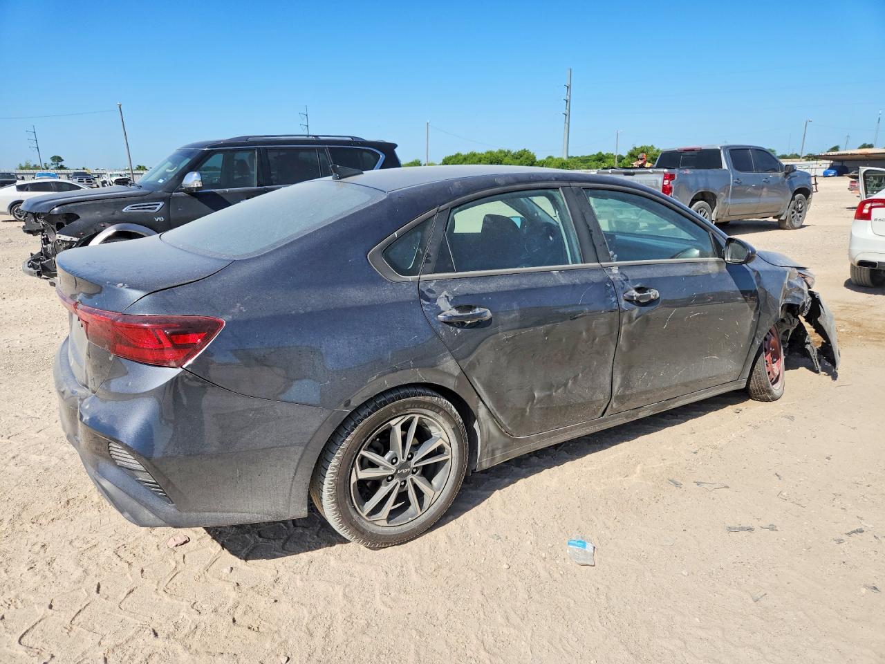 2023 KIA FORTE LXS — снимка 3