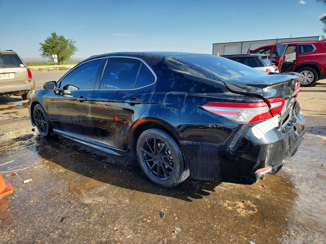 2018 TOYOTA CAMRY XSE — снимка 2