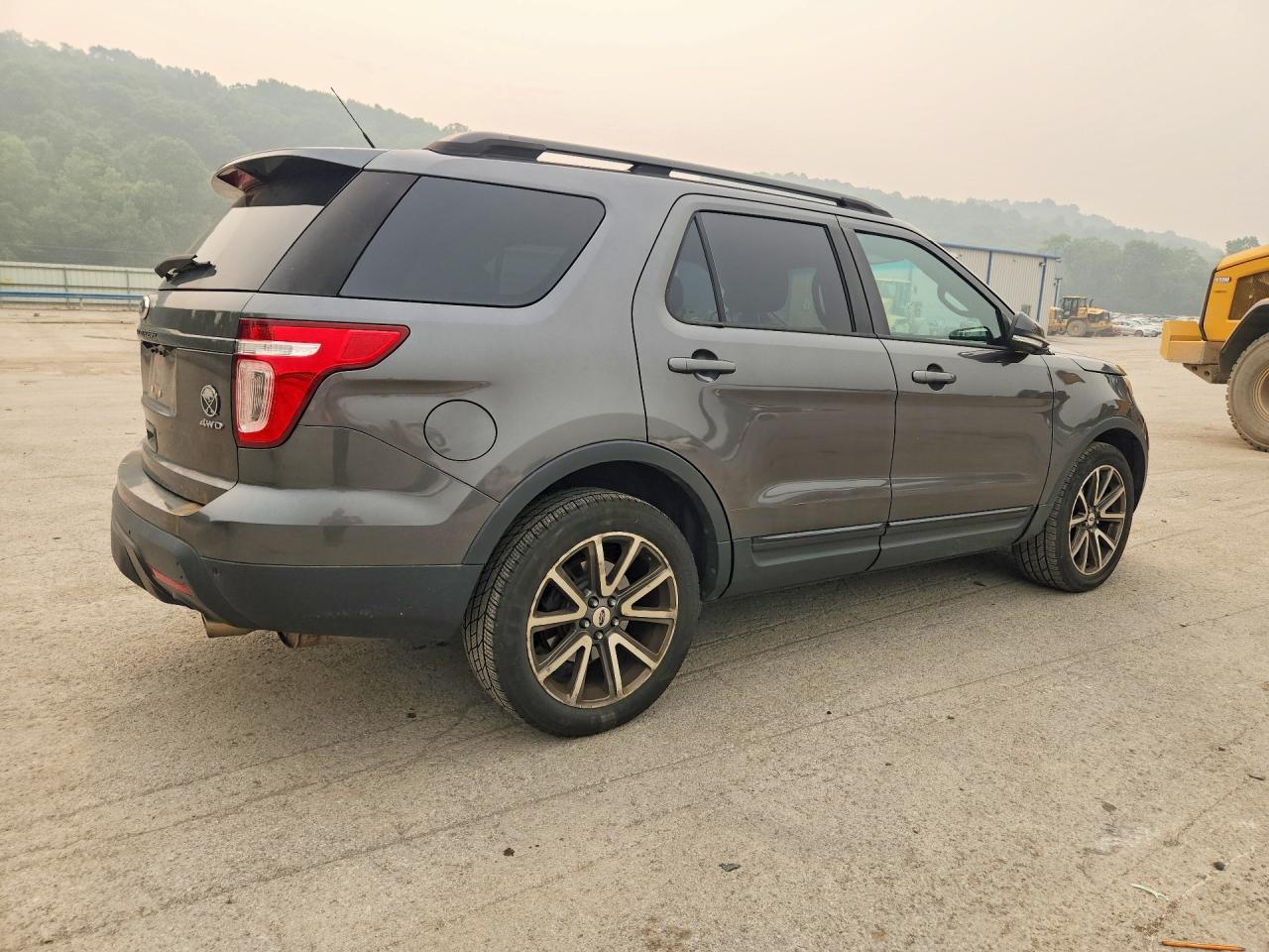 2015 FORD EXPLORER XLT — снимка 3
