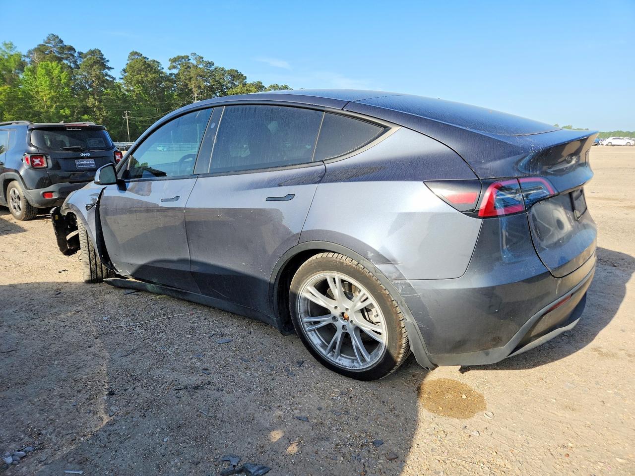 2023 TESLA MODEL Y — снимка 2