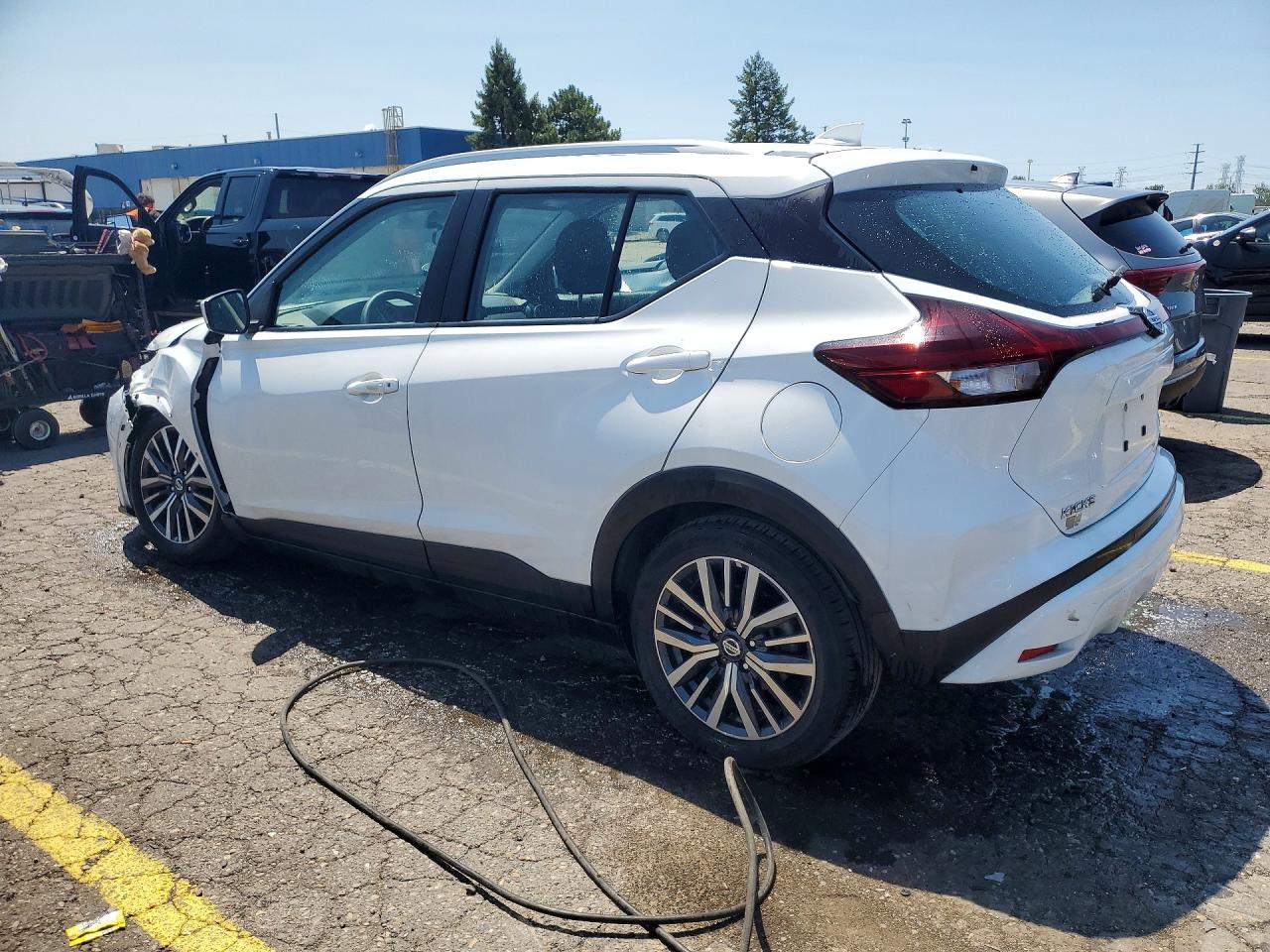 2021 NISSAN KICKS SV — снимка 2