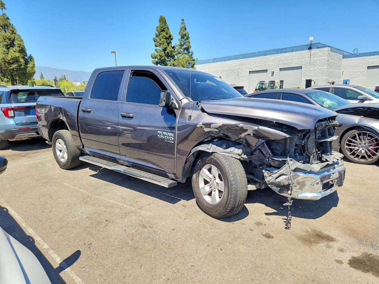2022 RAM 1500 CLASSIC SLT — снимка 4
