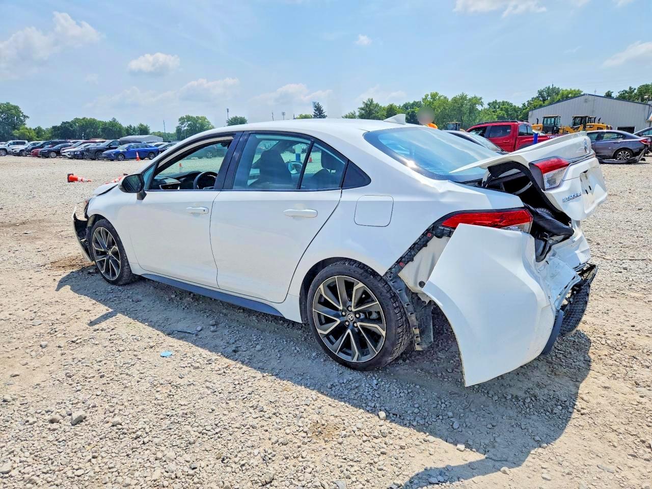 2021 TOYOTA COROLLA SE — снимка 2