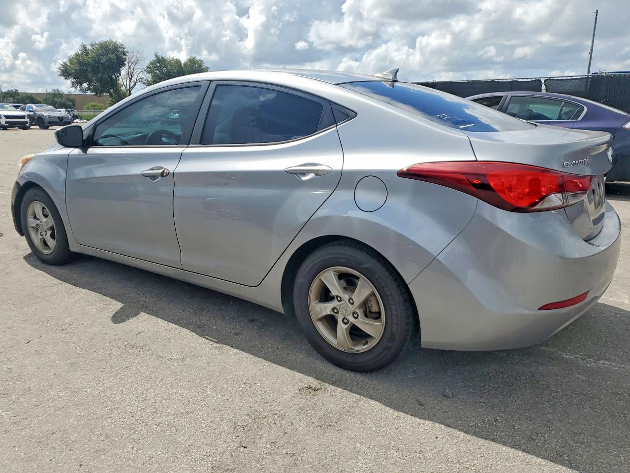 2015 HYUNDAI ELANTRA SE — снимка 2