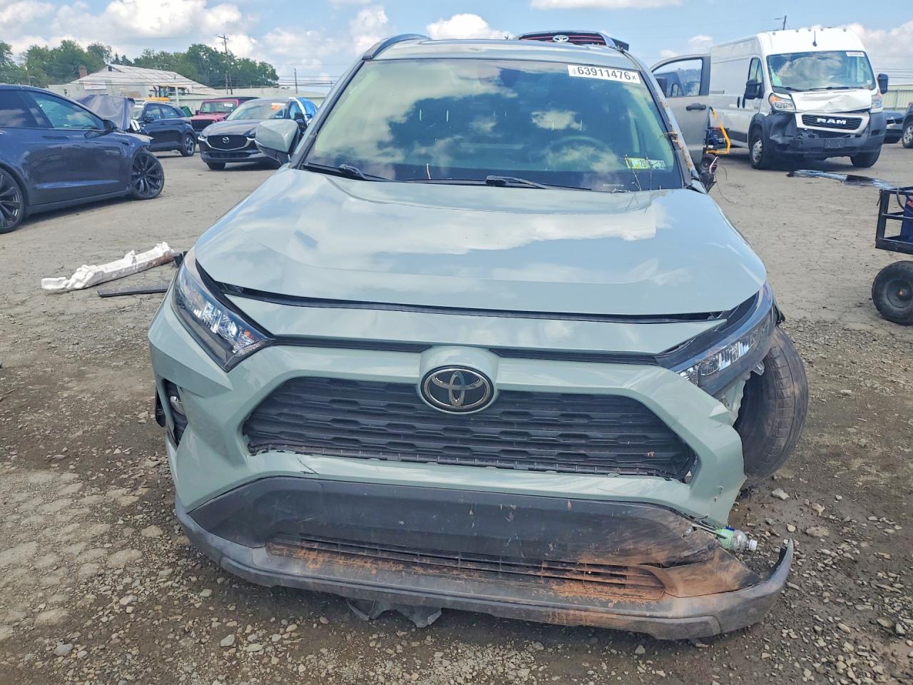 2019 TOYOTA RAV4 XLE — снимка 5