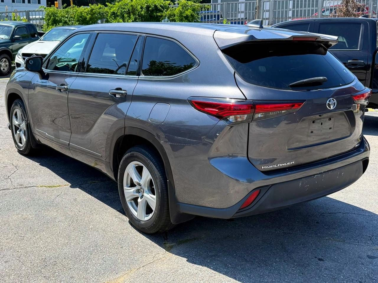 2021 TOYOTA HIGHLANDER L — снимка 2