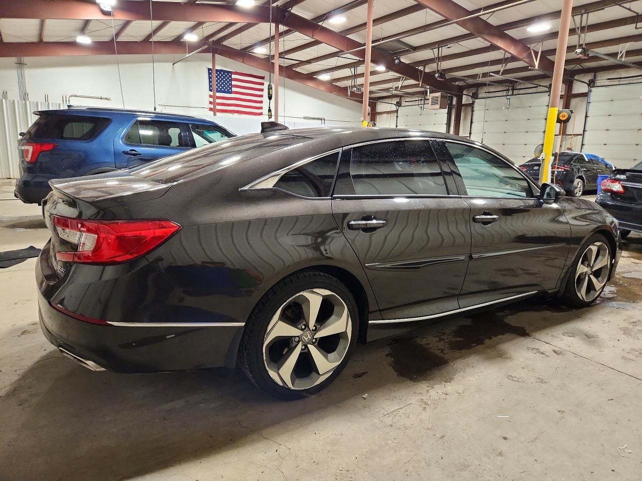 2018 HONDA ACCORD TOURING — снимка 3