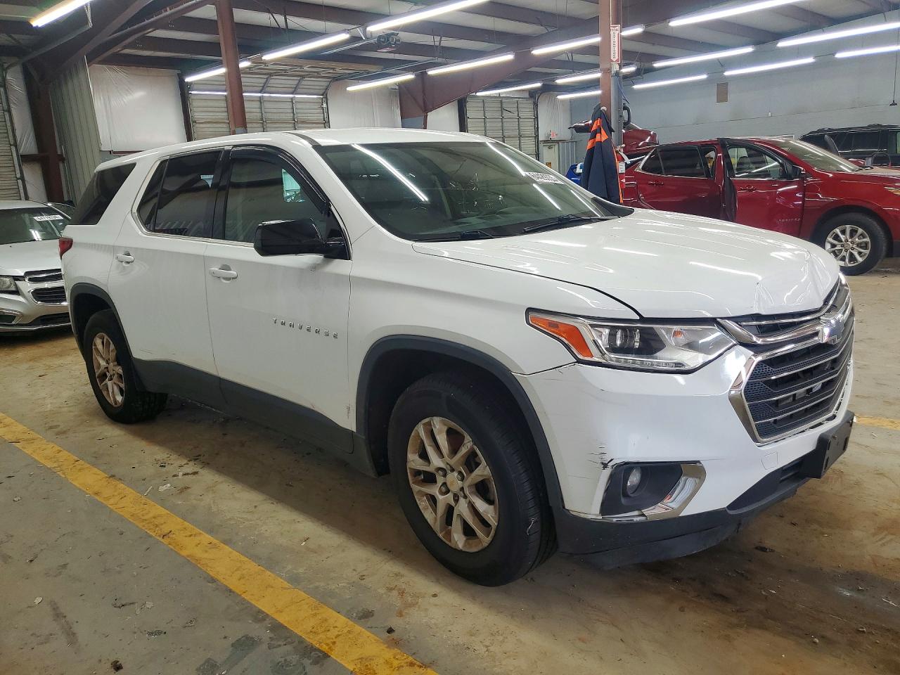 2018 CHEVROLET TRAVERSE LS — снимка 4