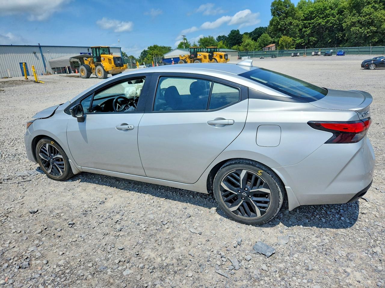 2023 NISSAN VERSA SR — снимка 2