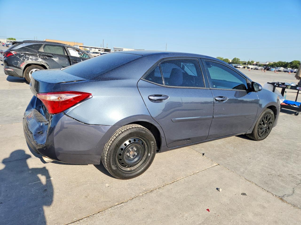 2017 TOYOTA COROLLA LE — снимка 3