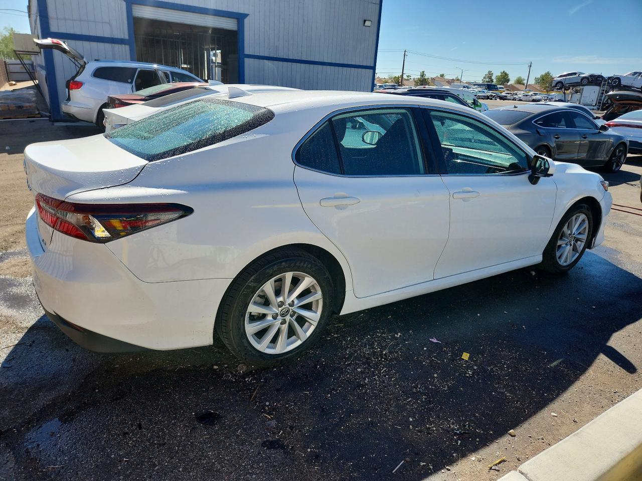 2022 TOYOTA CAMRY LE — снимка 3