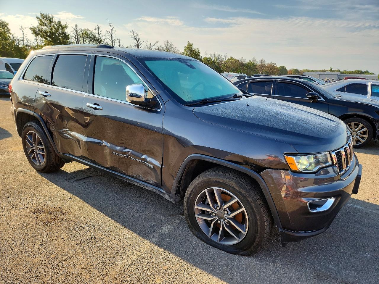 2019 JEEP GRAND CHEROKEE LIMITED — снимка 4