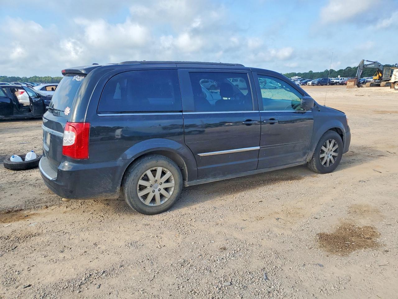 2016 CHRYSLER TOWN & COUNTRY TOURING — снимка 3