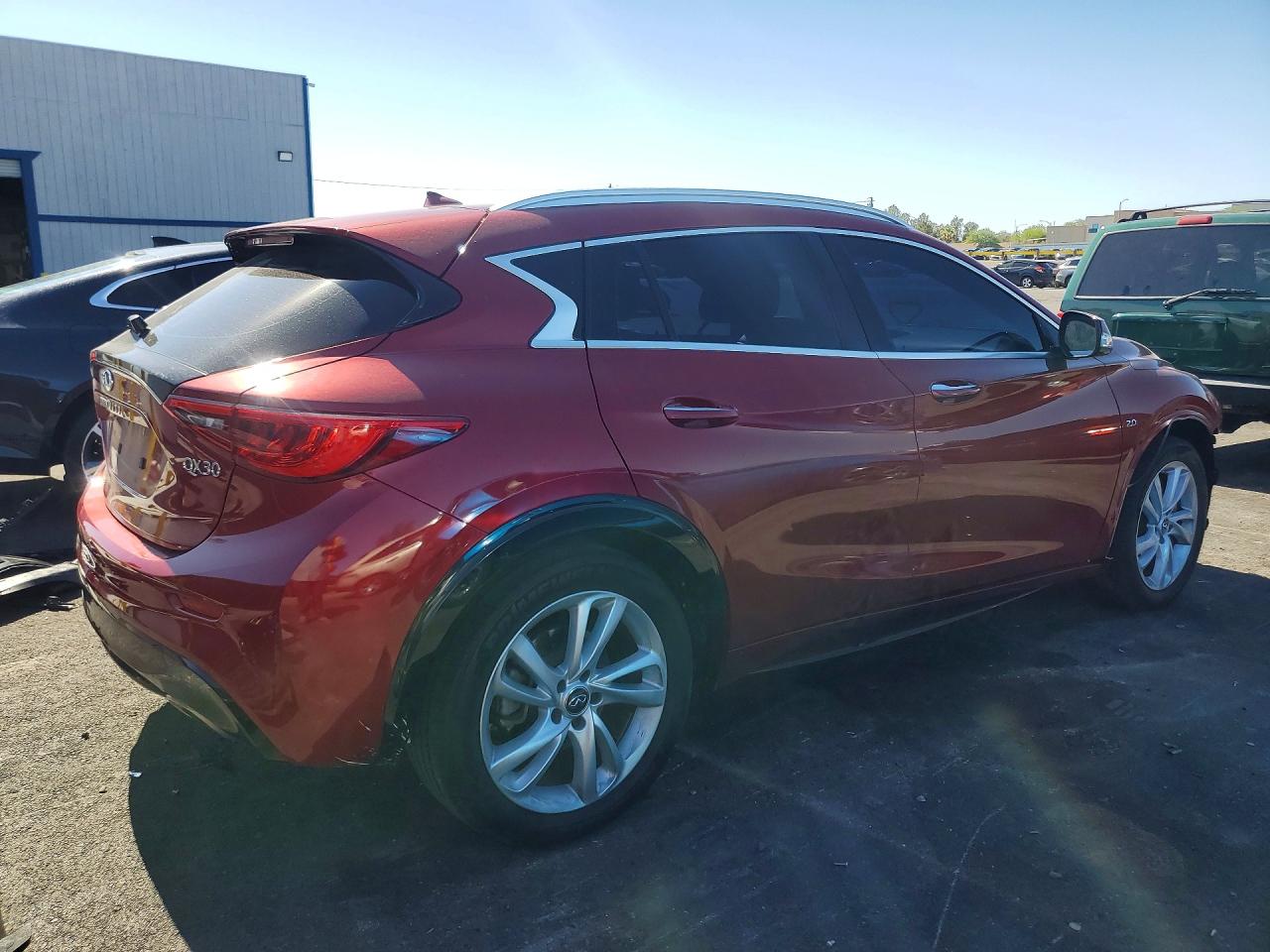 2019 INFINITI QX30 LUXE — снимка 3