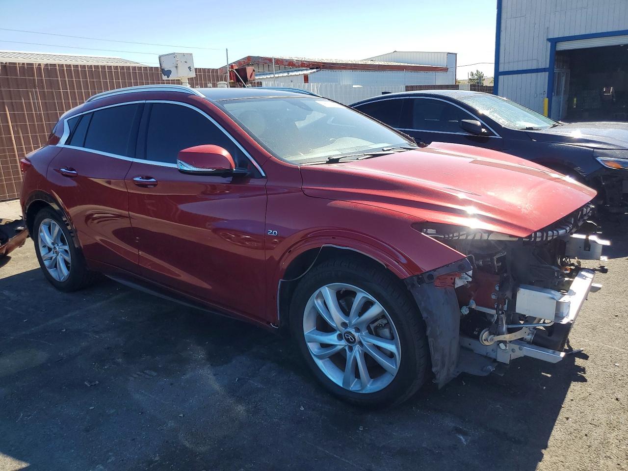 2019 INFINITI QX30 LUXE — снимка 4