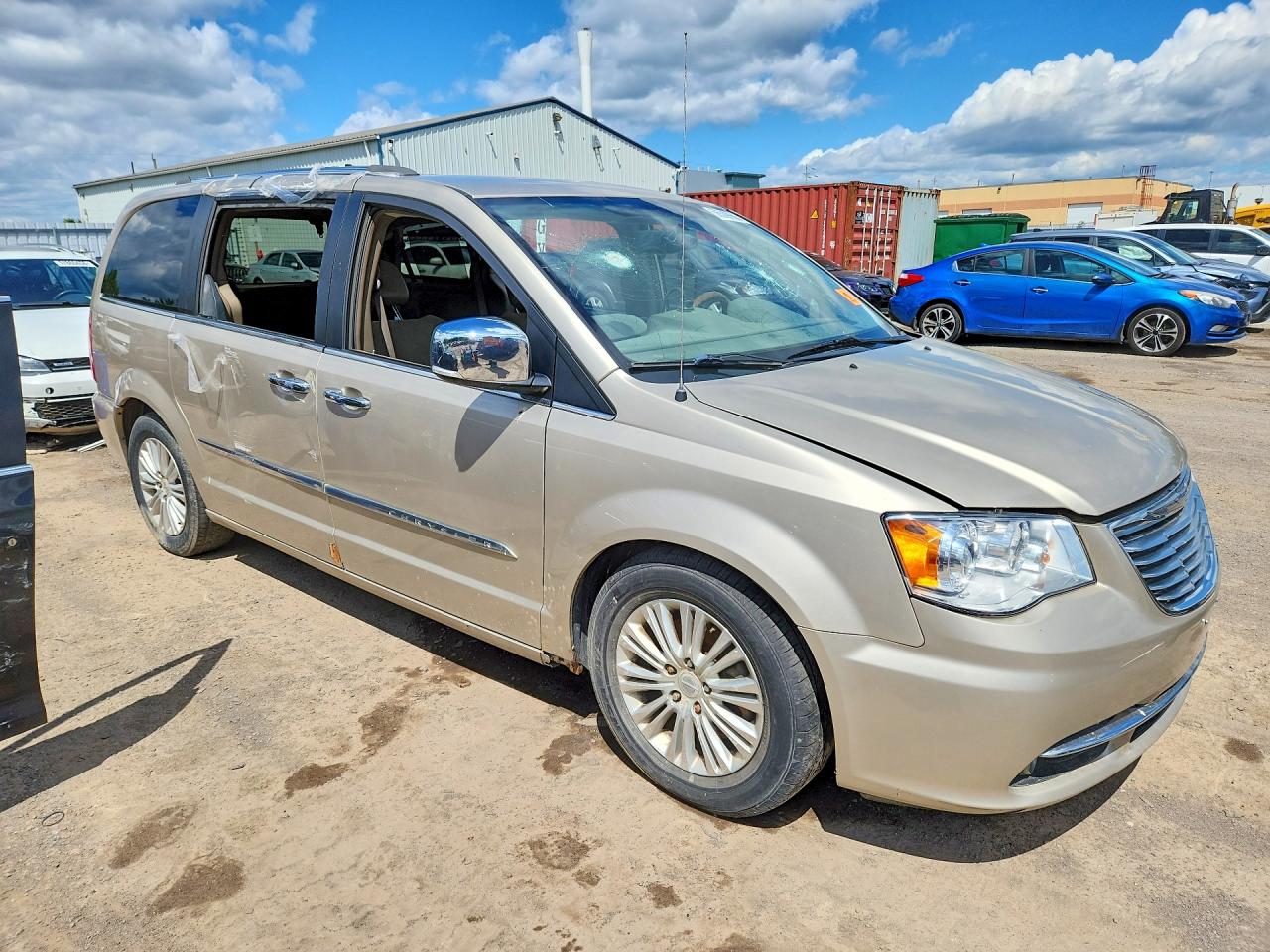 2015 CHRYSLER TOWN&COUNT — снимка 4