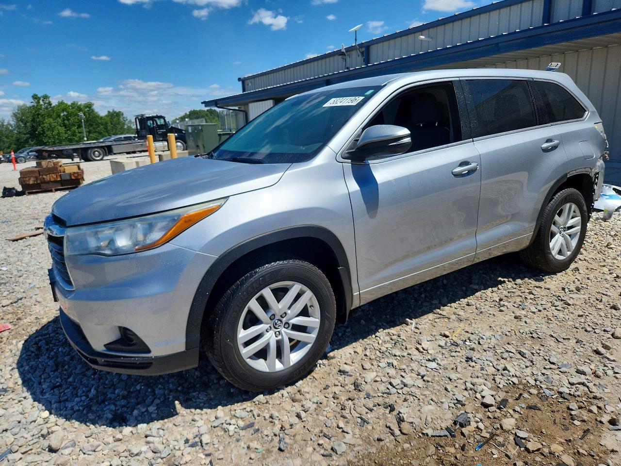 2016 TOYOTA HIGHLANDER LE