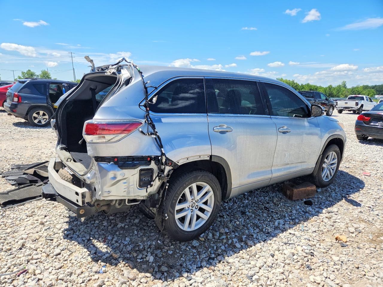 2016 TOYOTA HIGHLANDER LE — снимка 3