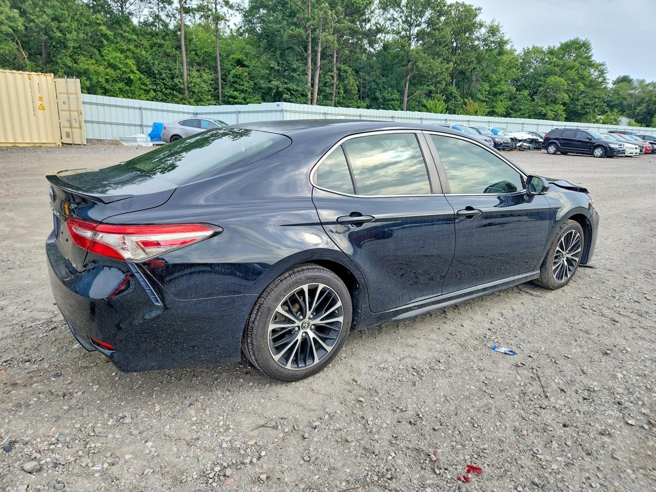 2018 TOYOTA CAMRY SE — снимка 3