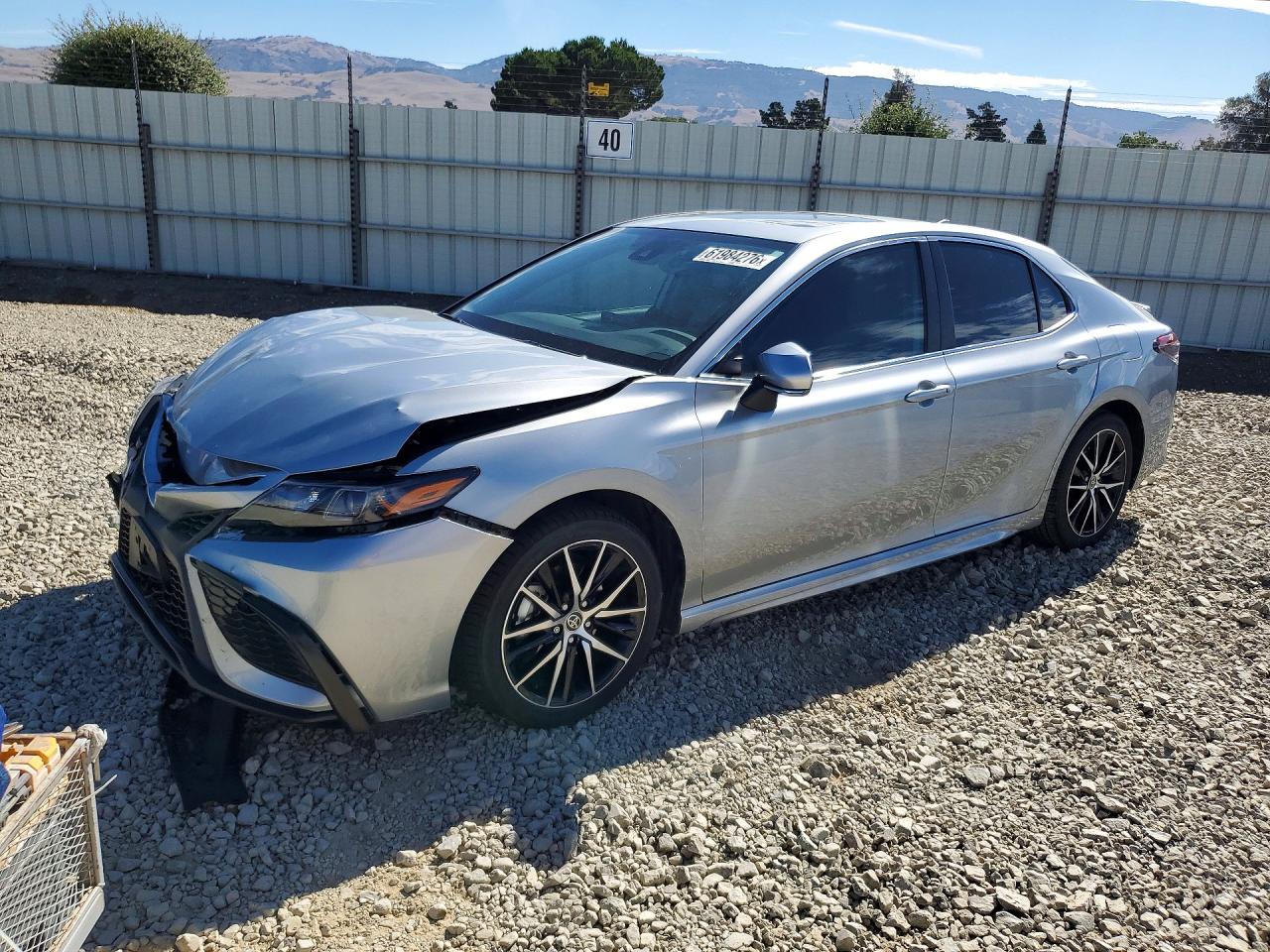 2024 TOYOTA CAMRY HYBRID SE